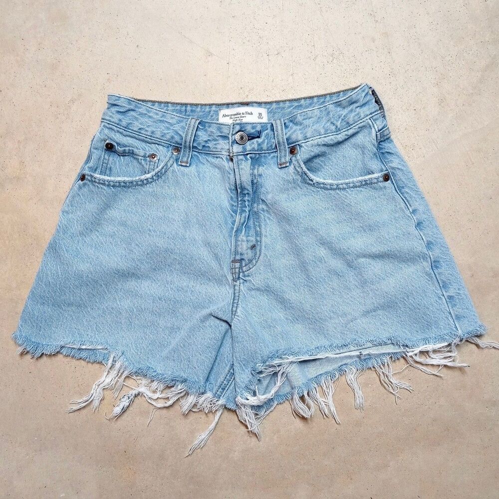 Abercrombie & Fitch The Loose Curve Love Shorts Size 25 High Rise Distressed
